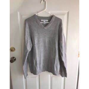 New Mens Gray V-Neck Sweater Wool Light Heather Gray Size Large